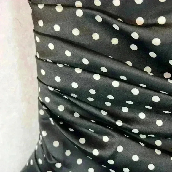 Onyx Nite Formal Prom Dress Black White Women’s Size 7/8 Satin Tulle Fit & Flare - Picture 4 of 8